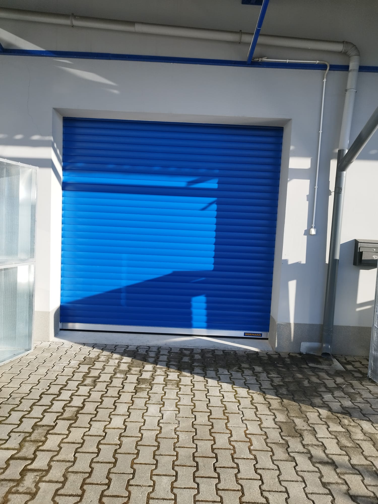 Venta — realizacja bramy 33