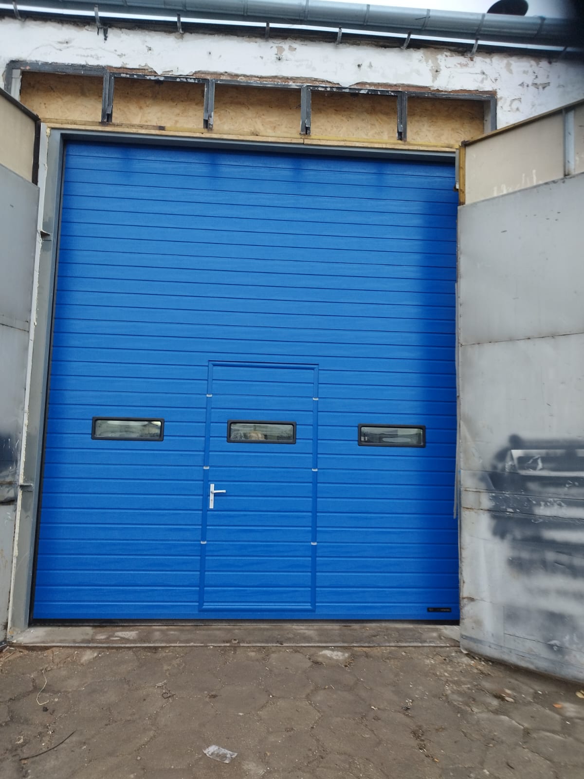 Venta — realizacja bramy 28